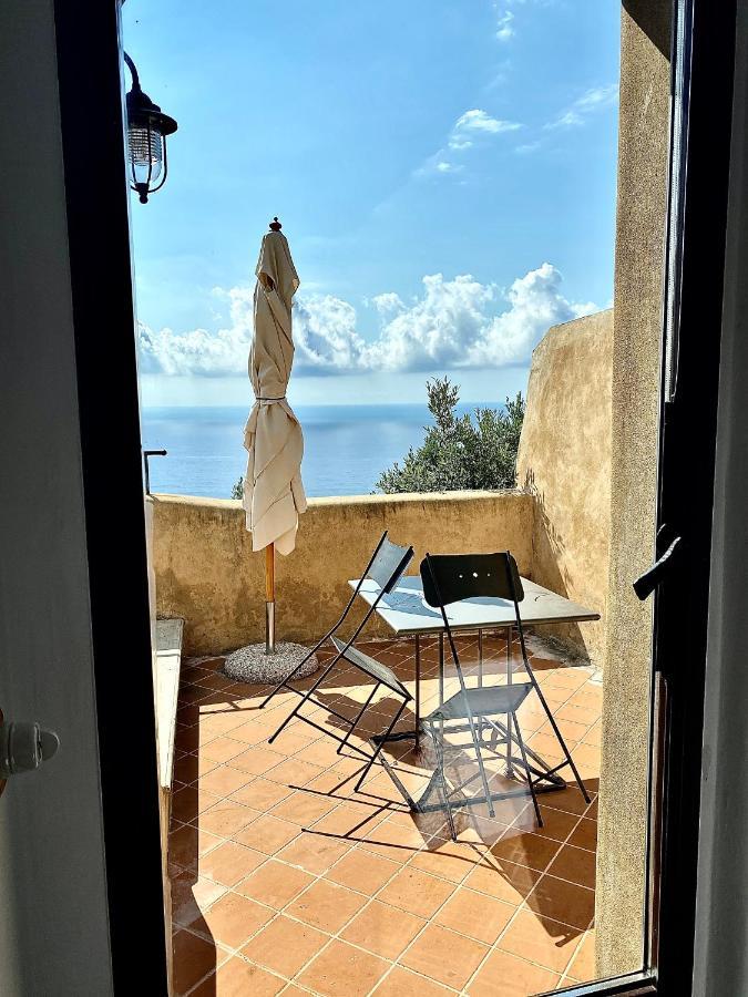 Casa vacanze A lea l'ua Finale Ligure Esterno foto